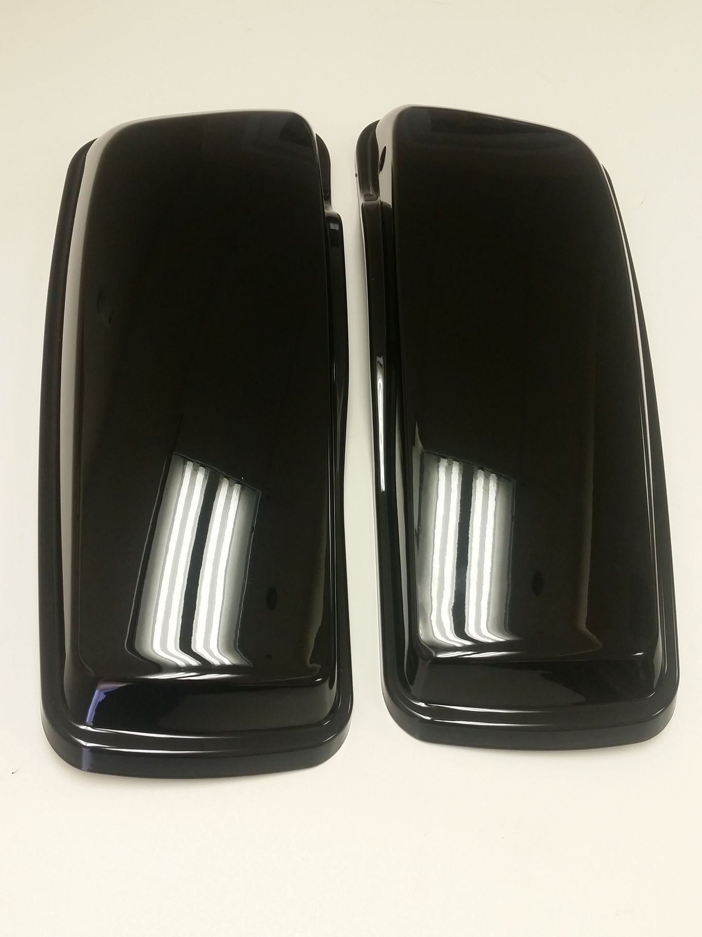 Harley Davidson 7" Down 14" Back Stretched Saddlebags