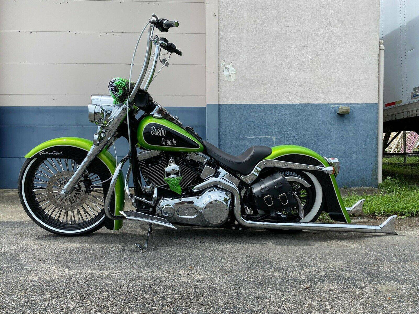 Harley Davidson Softail Fl Classic Heritage Cholo Stretched Rear Fender - Bike Life Nation
