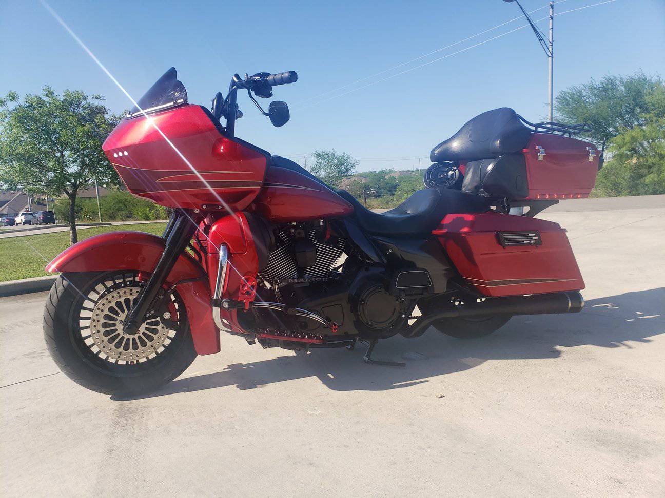 Harley Touring 09'-Present Manual Center Stand with Rear Air Ride - Bike Life Nation