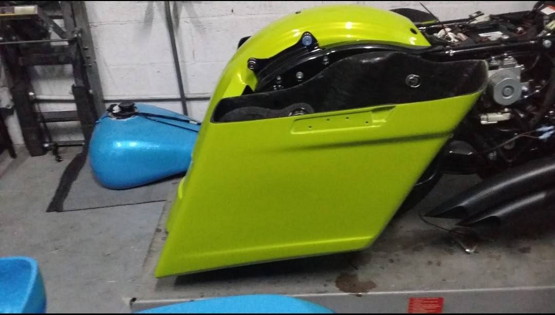 2014- 5 1/2" Saddlebags Fender Stock Lids Harley Davidson No Exhaust Stretched - Bike Life Nation