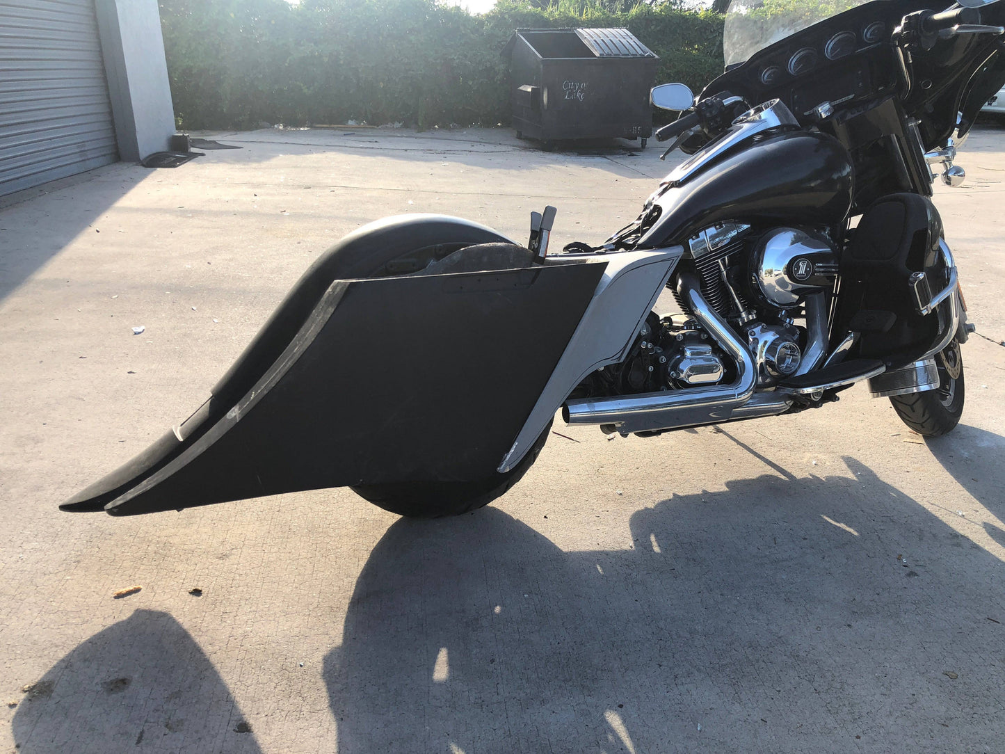 Harley Davidson Flh Touring 7" Down 14" Back Scallop Stretched Saddlebags - Bike Life Nation