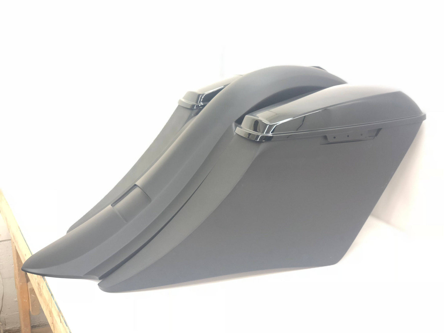 Harley Davidson Flh Touring 7" Down 14" Back Scallop Stretched Saddlebags - Bike Life Nation