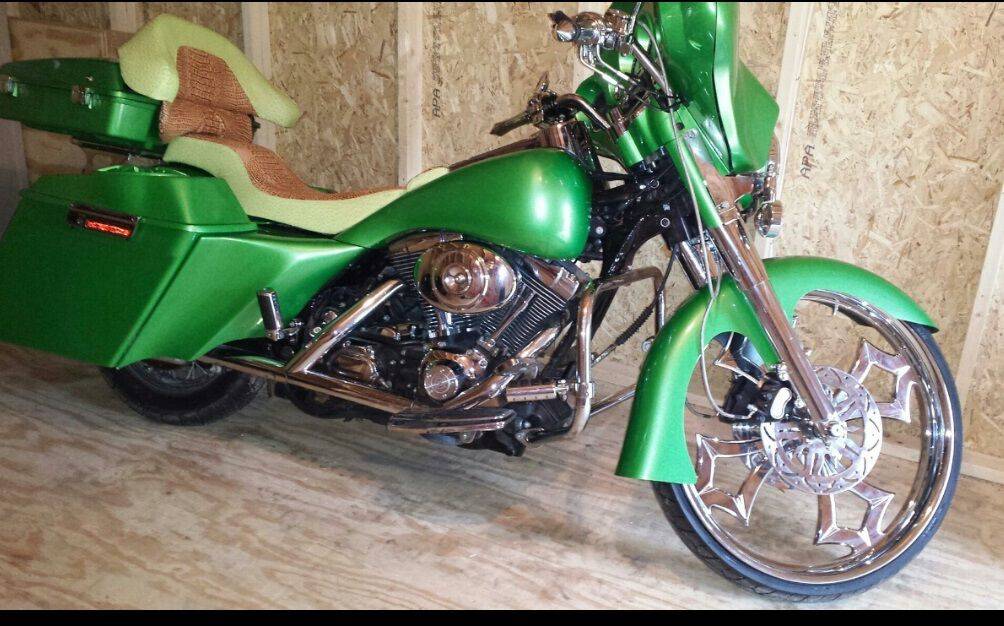 1997-2007 Street Glide Stretched Extended Side Cover Gas Tank Shrouds Bagger - Bike Life Nation