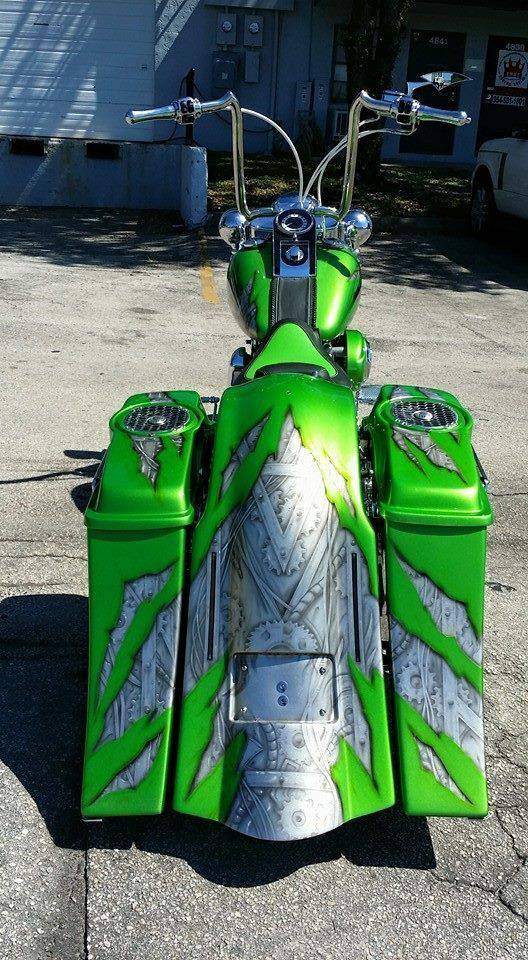 Harley Davidson Softail Drop Back Stretched Extended Saddlebags / fender Deluxe Heritage - Bike Life Nation