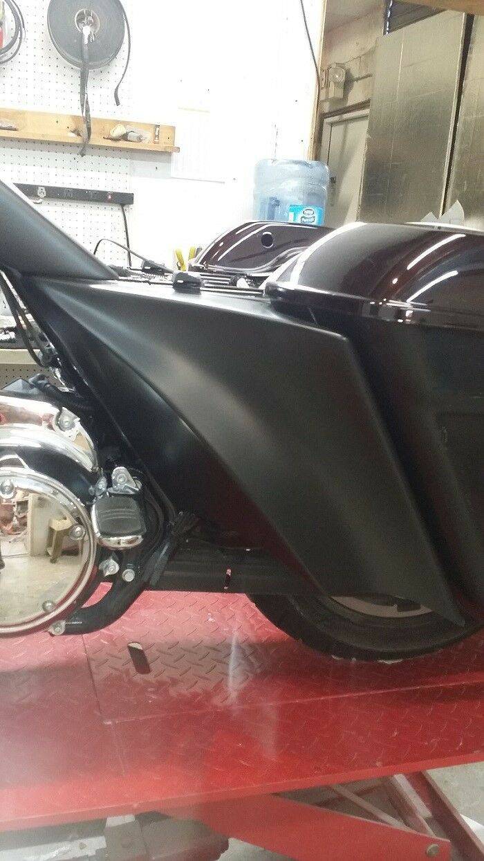 Harley Davidson Stretched Side Cover Road king Street, Road Glide  2014-current FLH - Bike Life Nation